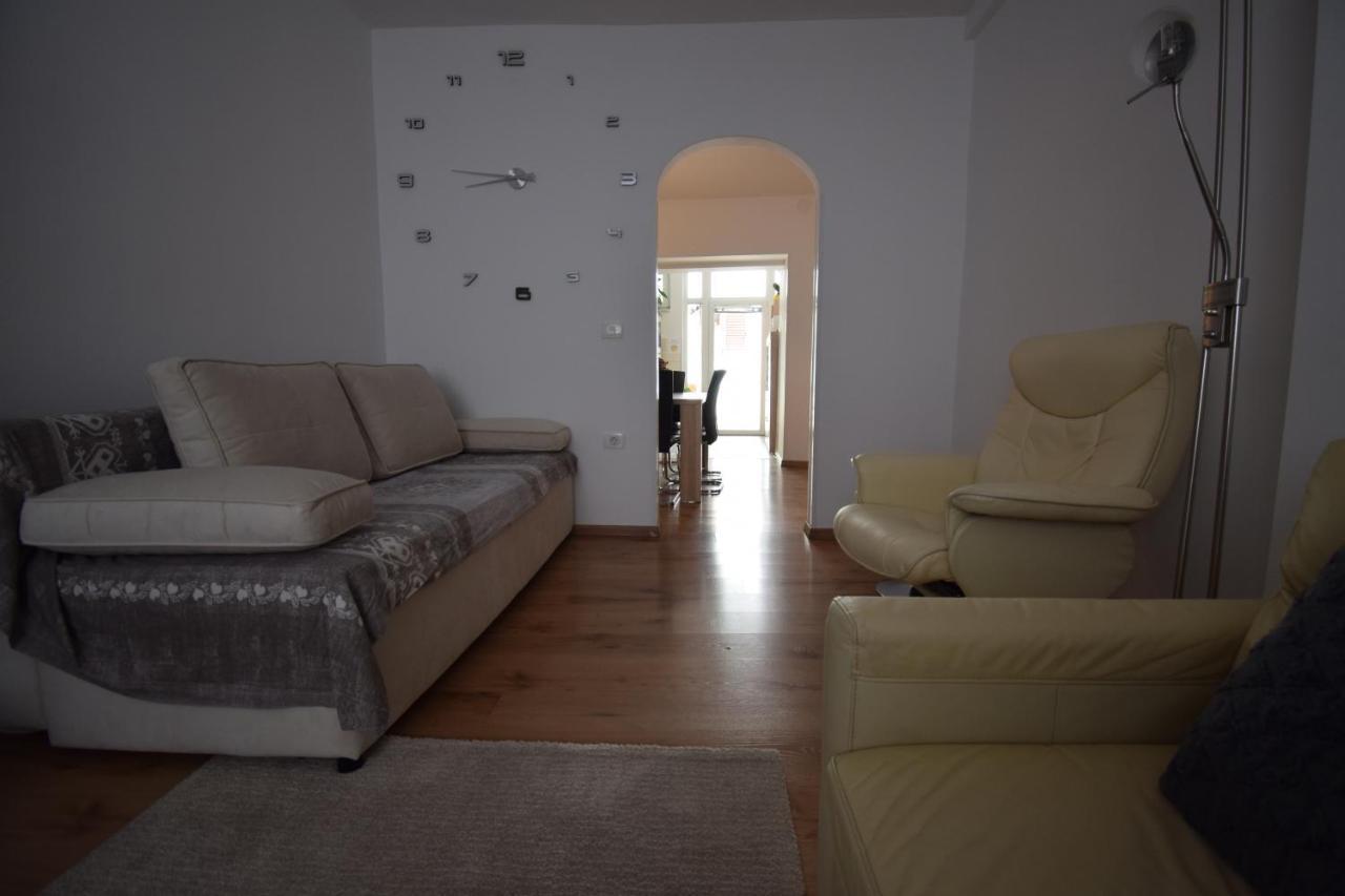 Apartment Adem Koper Exteriér fotografie
