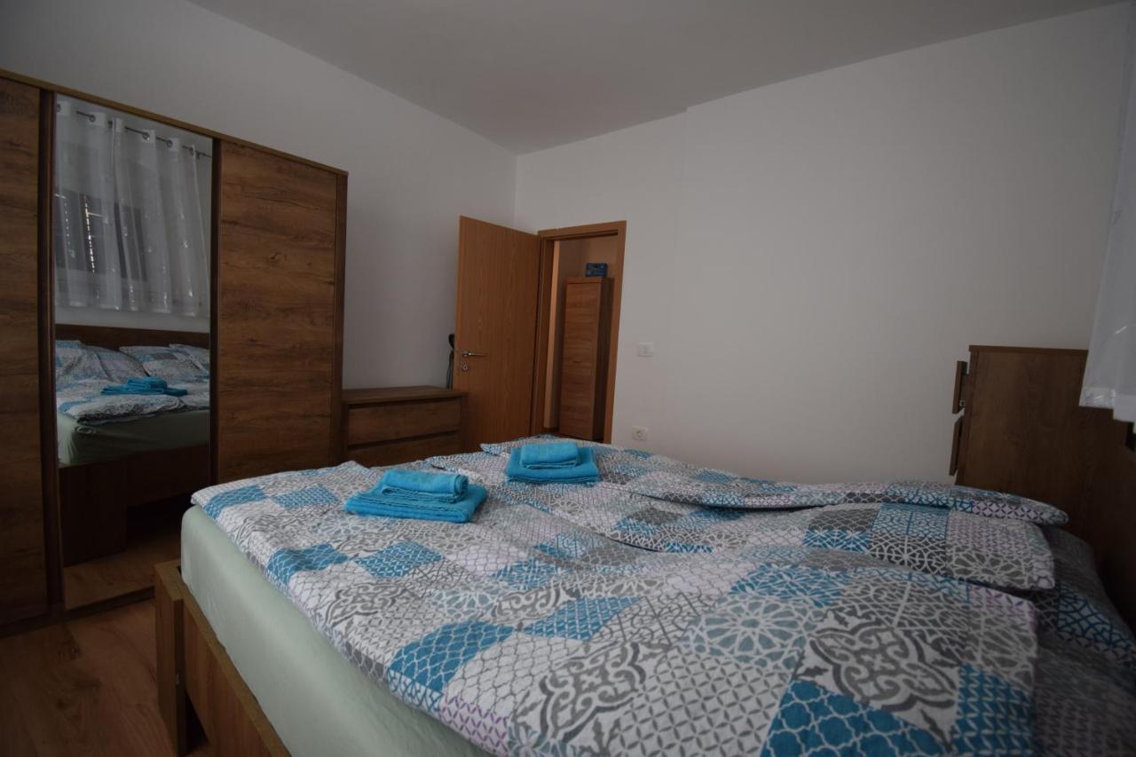 Apartment Adem Koper Exteriér fotografie
