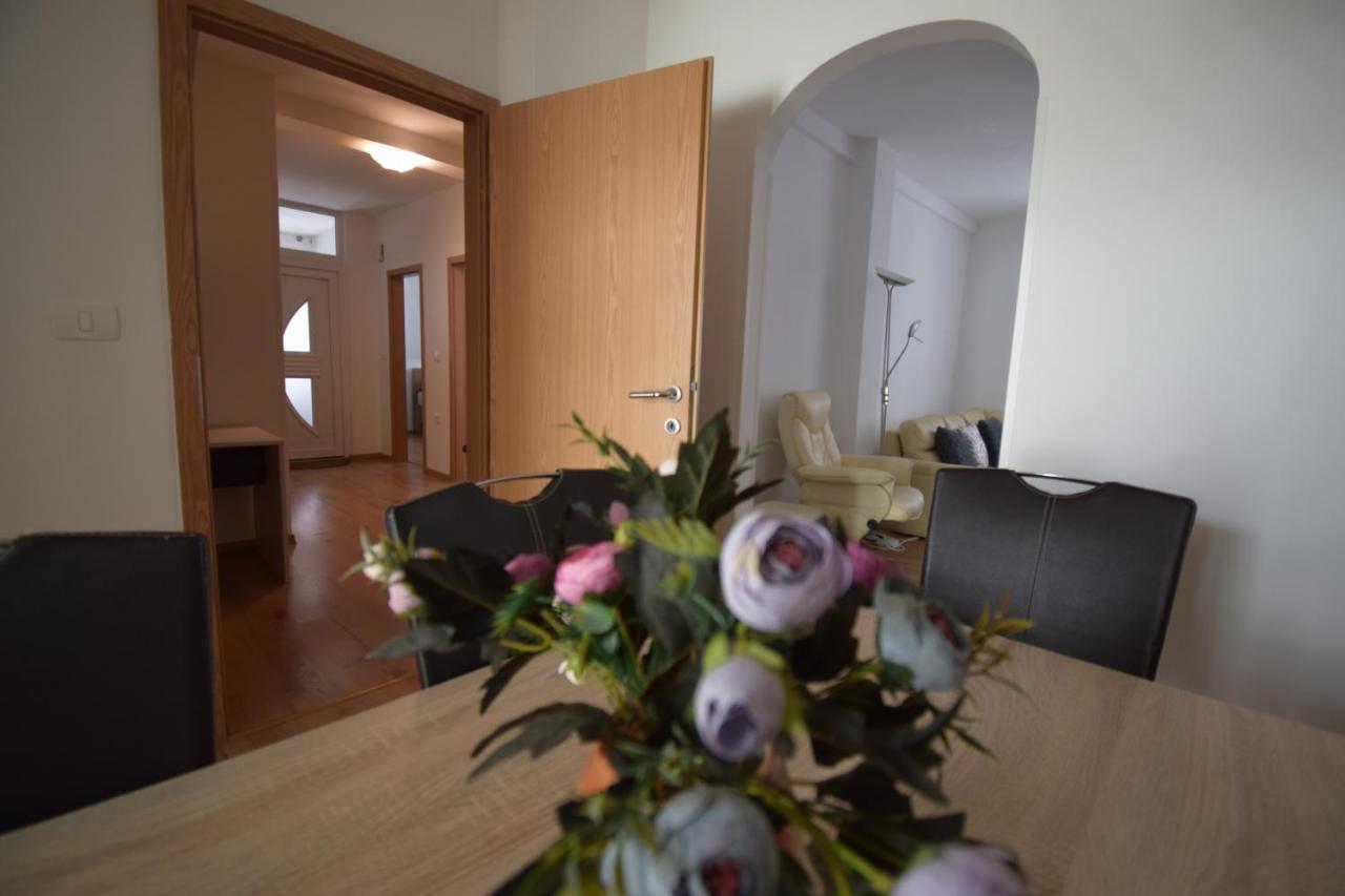 Apartment Adem Koper Exteriér fotografie